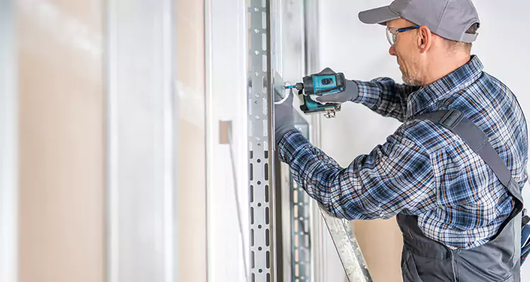 Sliding Door Latch Hardware Repair in Land O' Lakes, FL