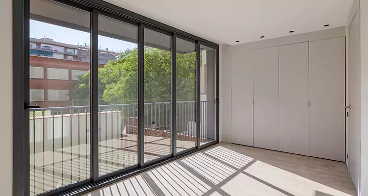 Balcony Sliding Glass Doors in Land O' Lakes, FL